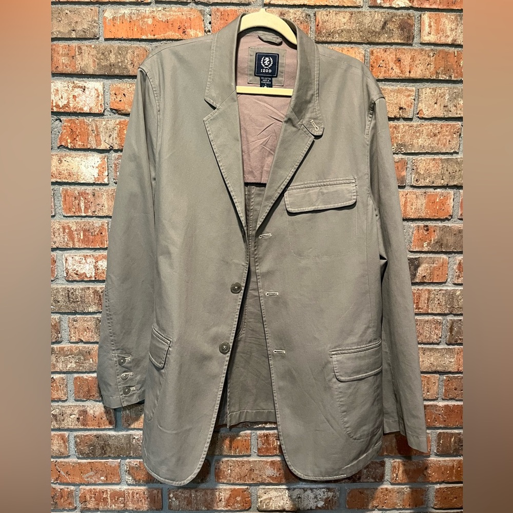 Men’s vintage Izod Jacket Size L Excellent condition. Beautiful!!